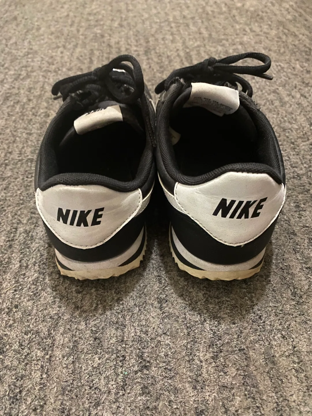 Youth Nike Cortez Basic Shoes - Black/White image indicator(2)