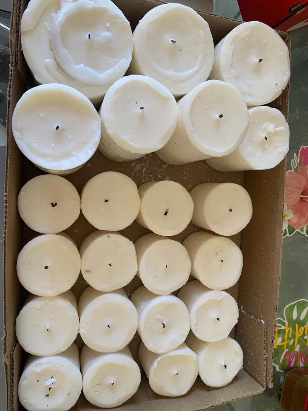 Cream Pillar Candles - Set thumbnail