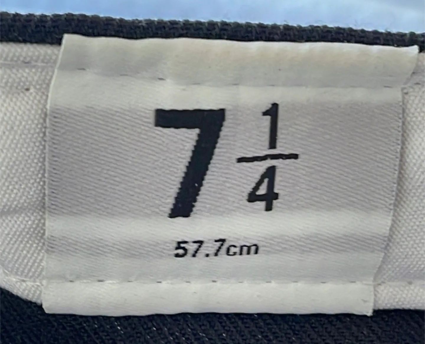 New Era NY Yankees 59FIFTY Cap Size 7 1/4 image indicator(8)