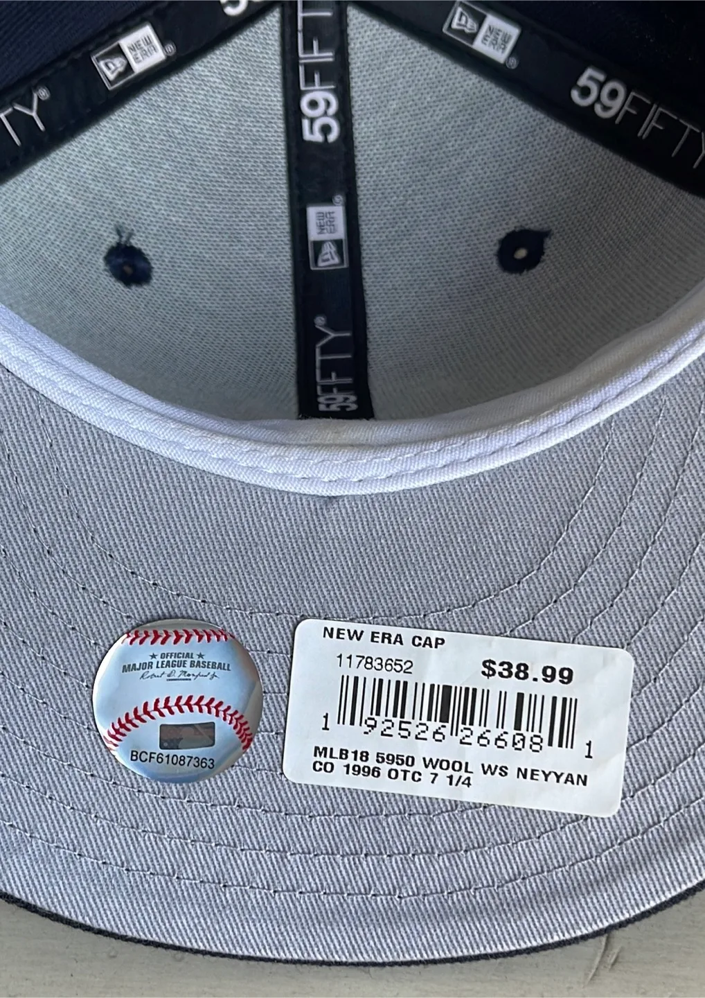 New Era NY Yankees 59FIFTY Cap Size 7 1/4 image indicator(7)