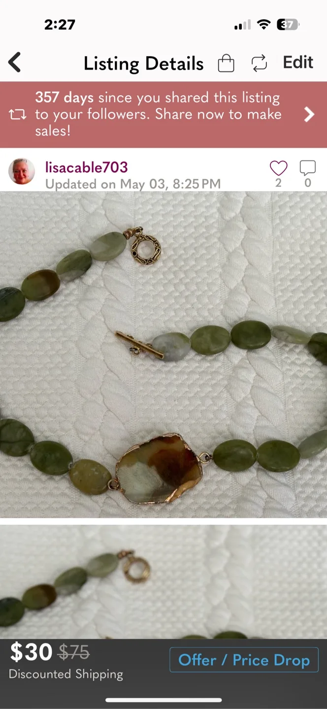 Green Stone Necklace thumbnail