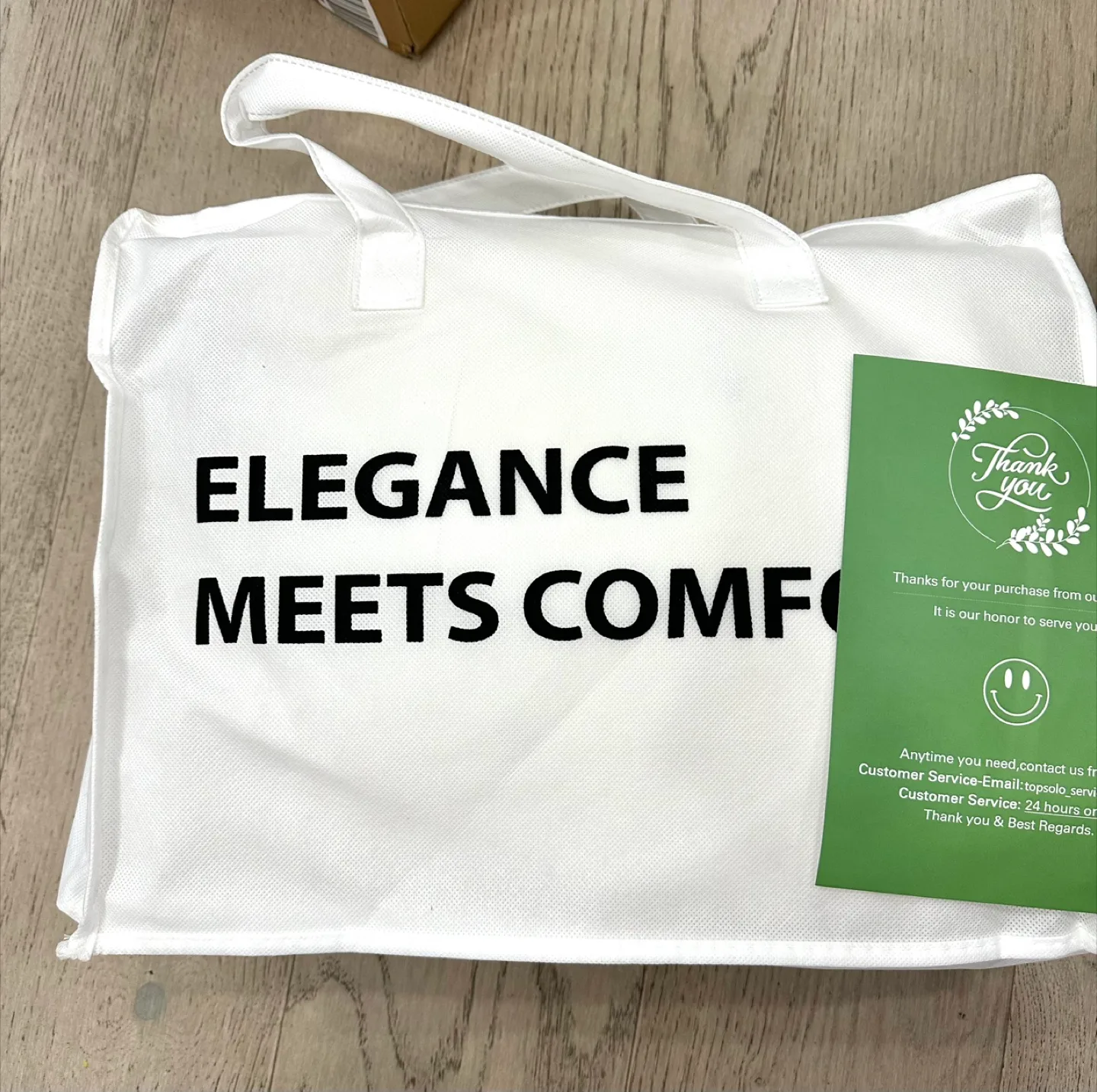 DWR Premium Feather Down Comforter (full Size) image indicator(2)