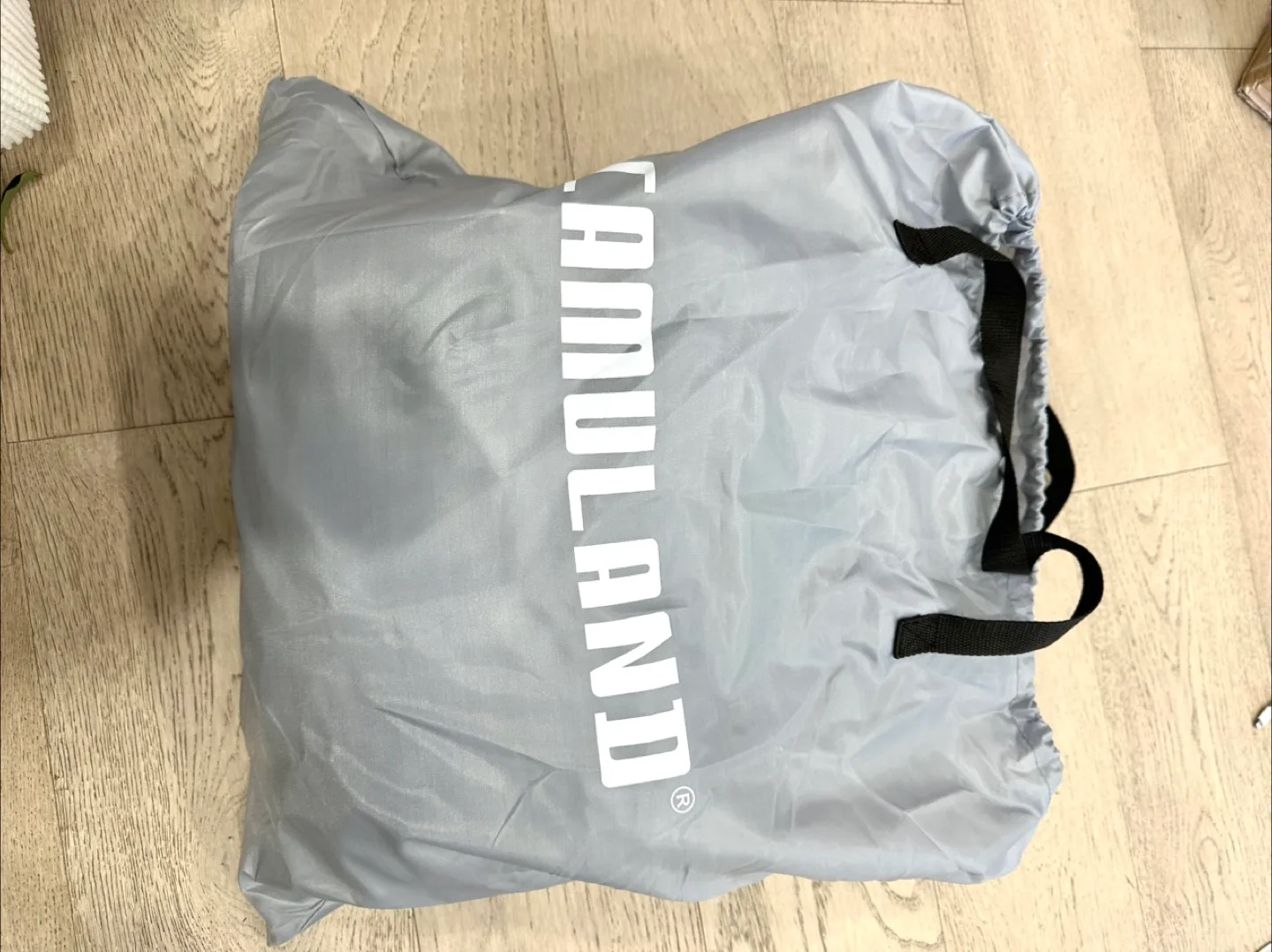 Camuland Queen Size Air Mattress - Like New! image indicator(3)