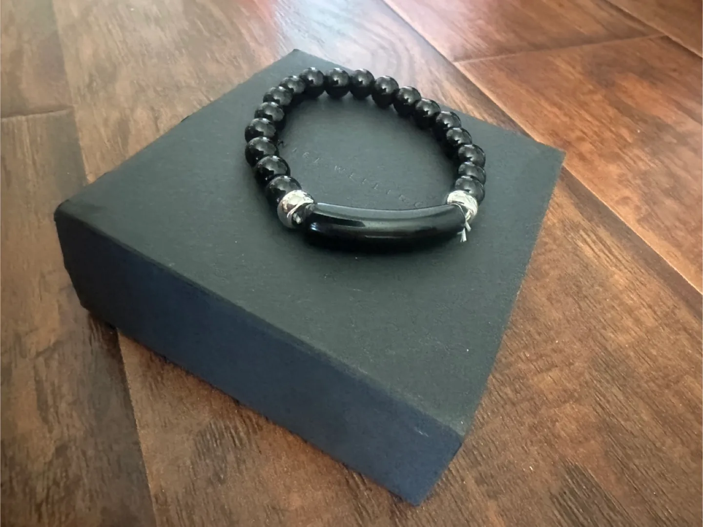 Daniel Wellington Onyx Bracelet image indicator(2)