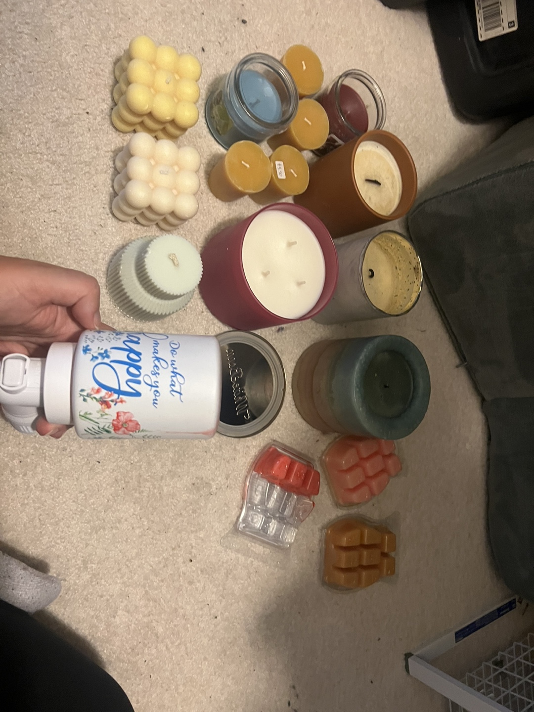 Assorted Candles and Wax Melts🇨🇦