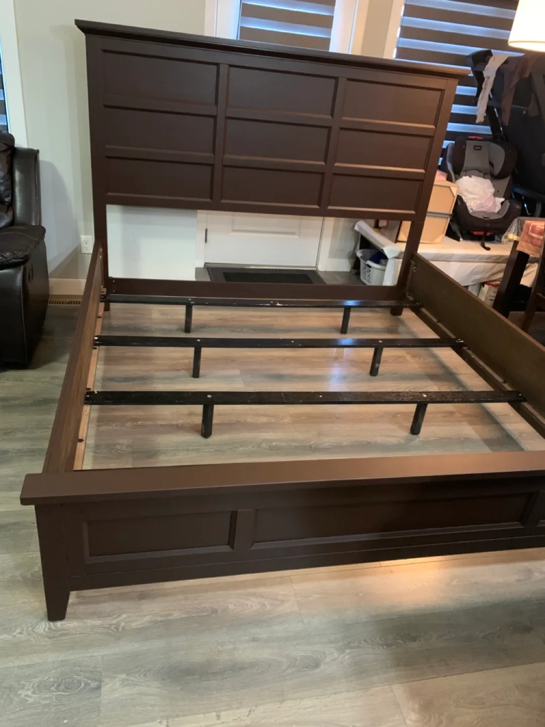 King bed frame thumbnail