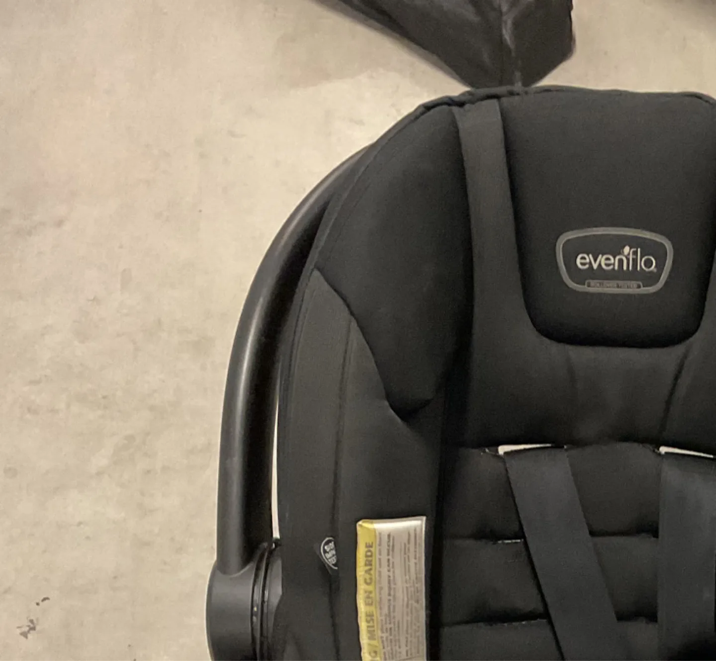 Evenflo Infant Rear Facing Car Seat - Black thumbnail