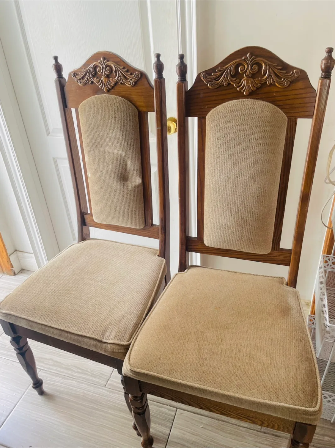 3 Oak dining chairs thumbnail