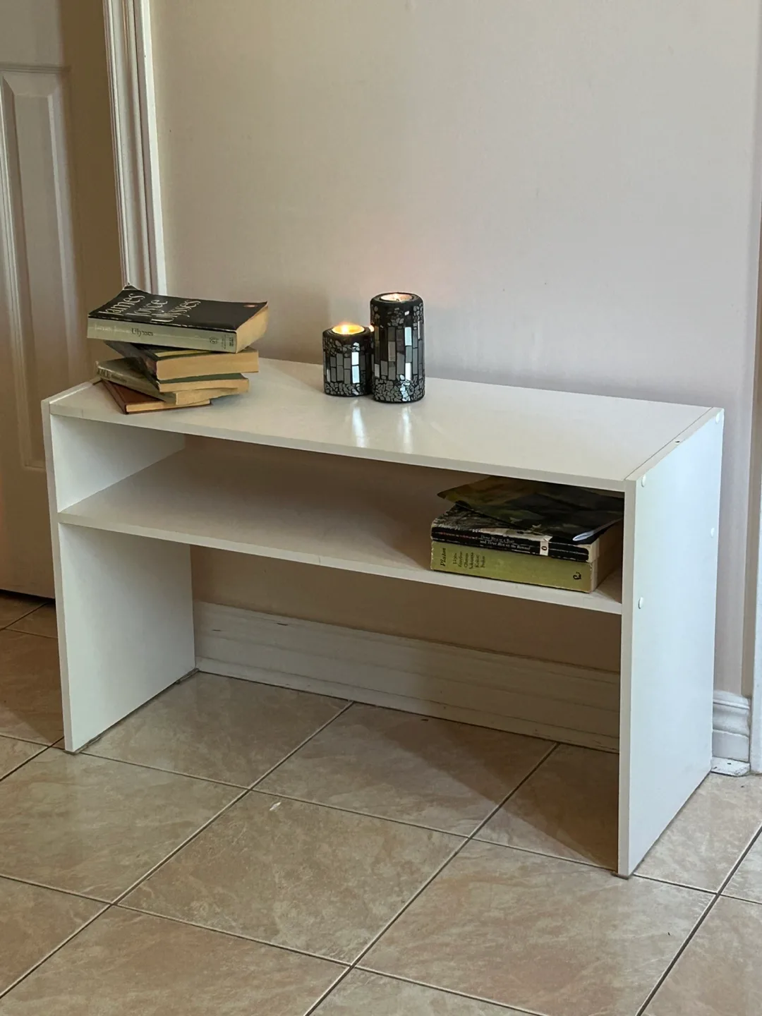 White storage bench thumbnail