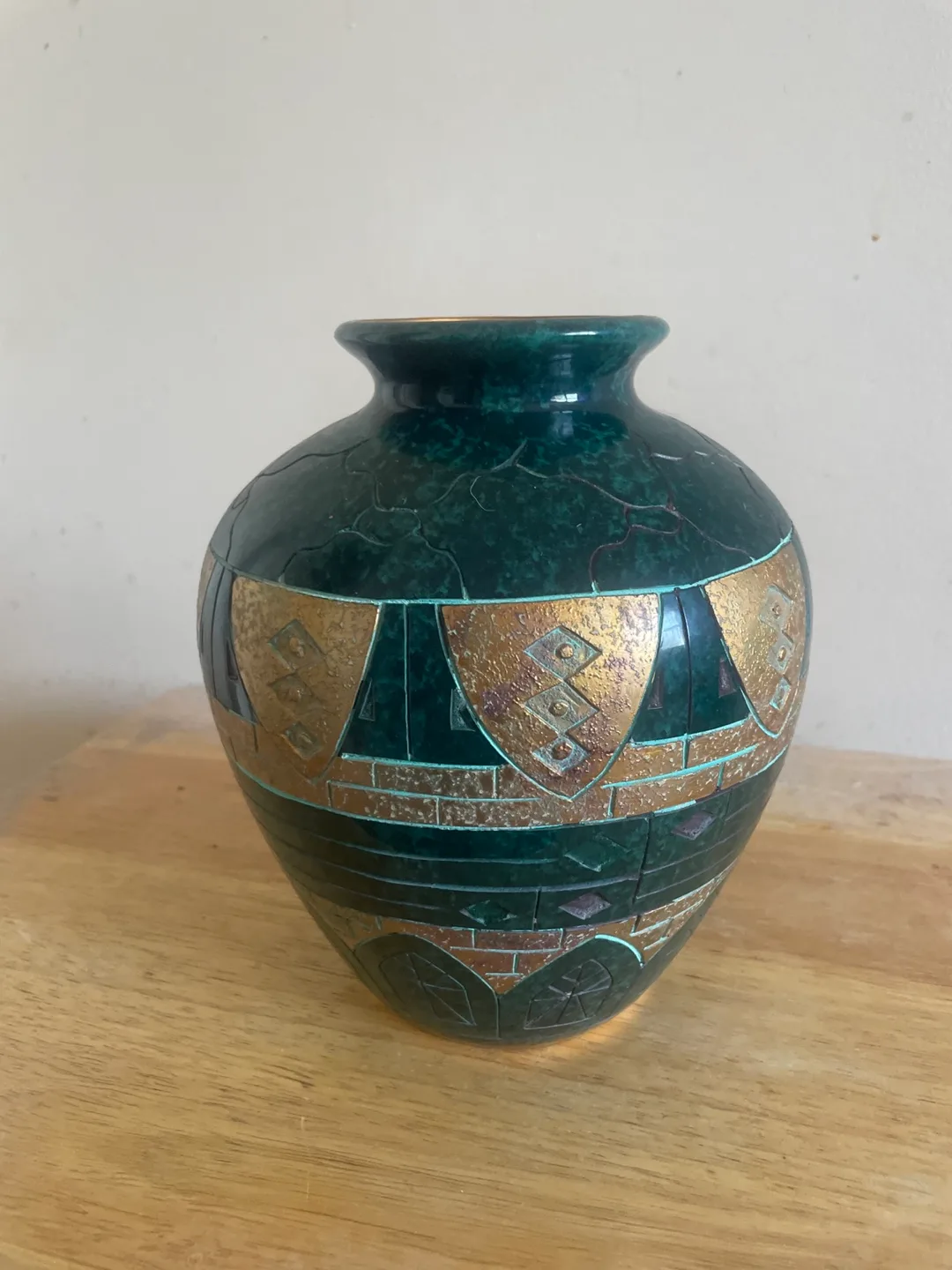 Decorative Green & Gold Vase thumbnail