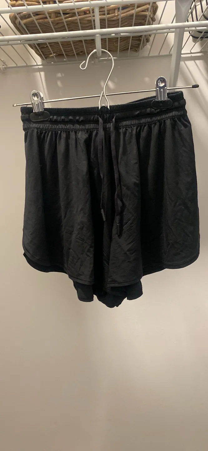 Lululemon Modal Lounge Short thumbnail