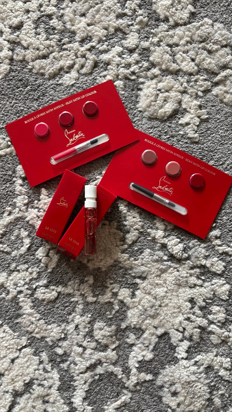 Christian Louboutin lipstick pallet & Le Cuir perfume DEP thumbnail