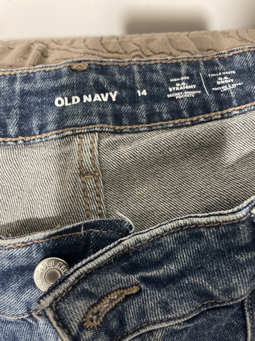Old Navy High-Rise Straight Jeans - Size 14