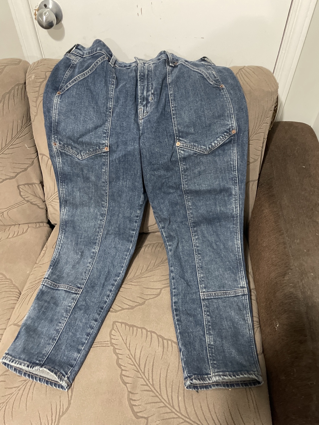Old Navy High-Rise Straight Jeans - Size 14 - photo 2