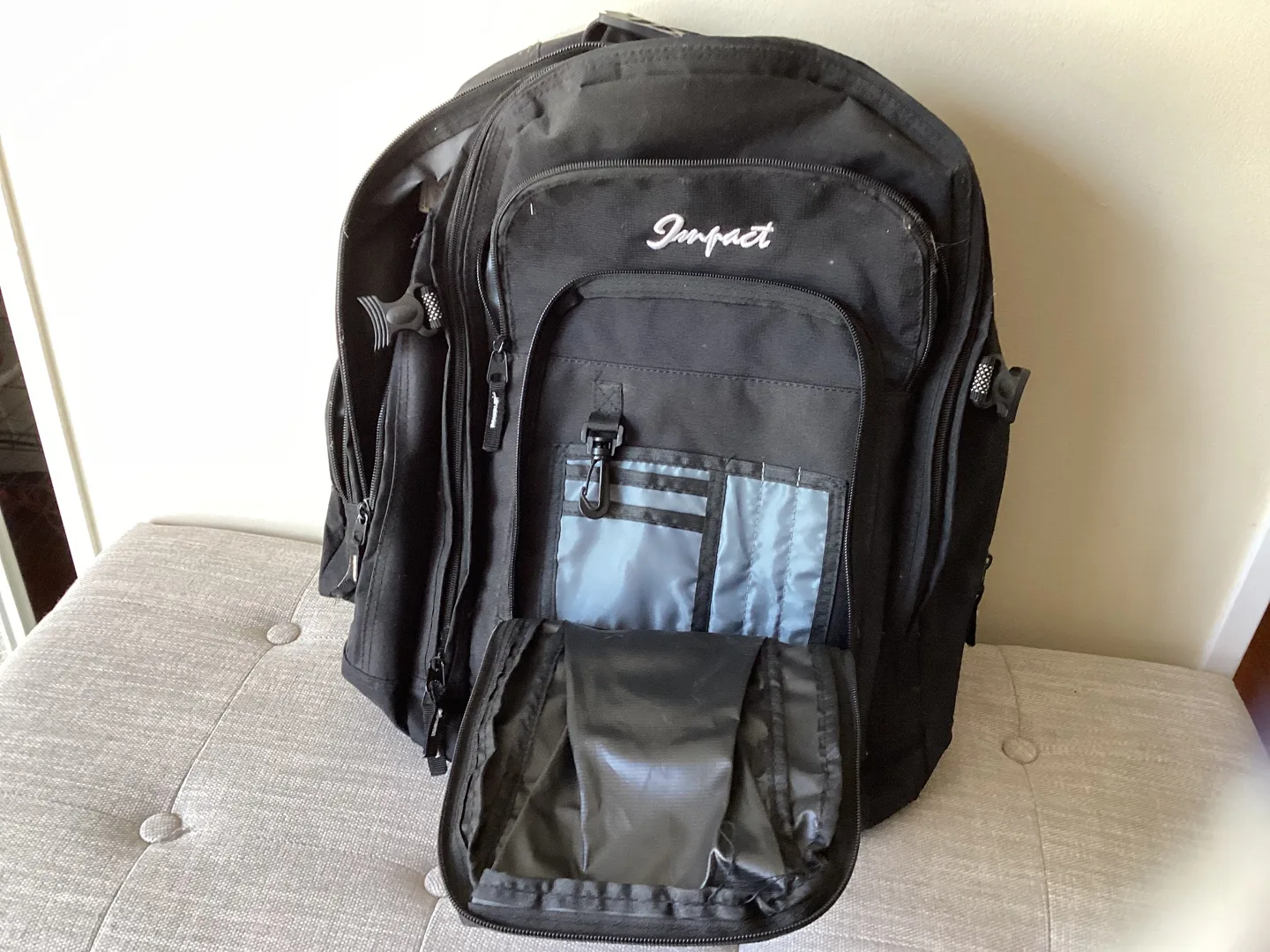 Impact Black Backpack image indicator(2)