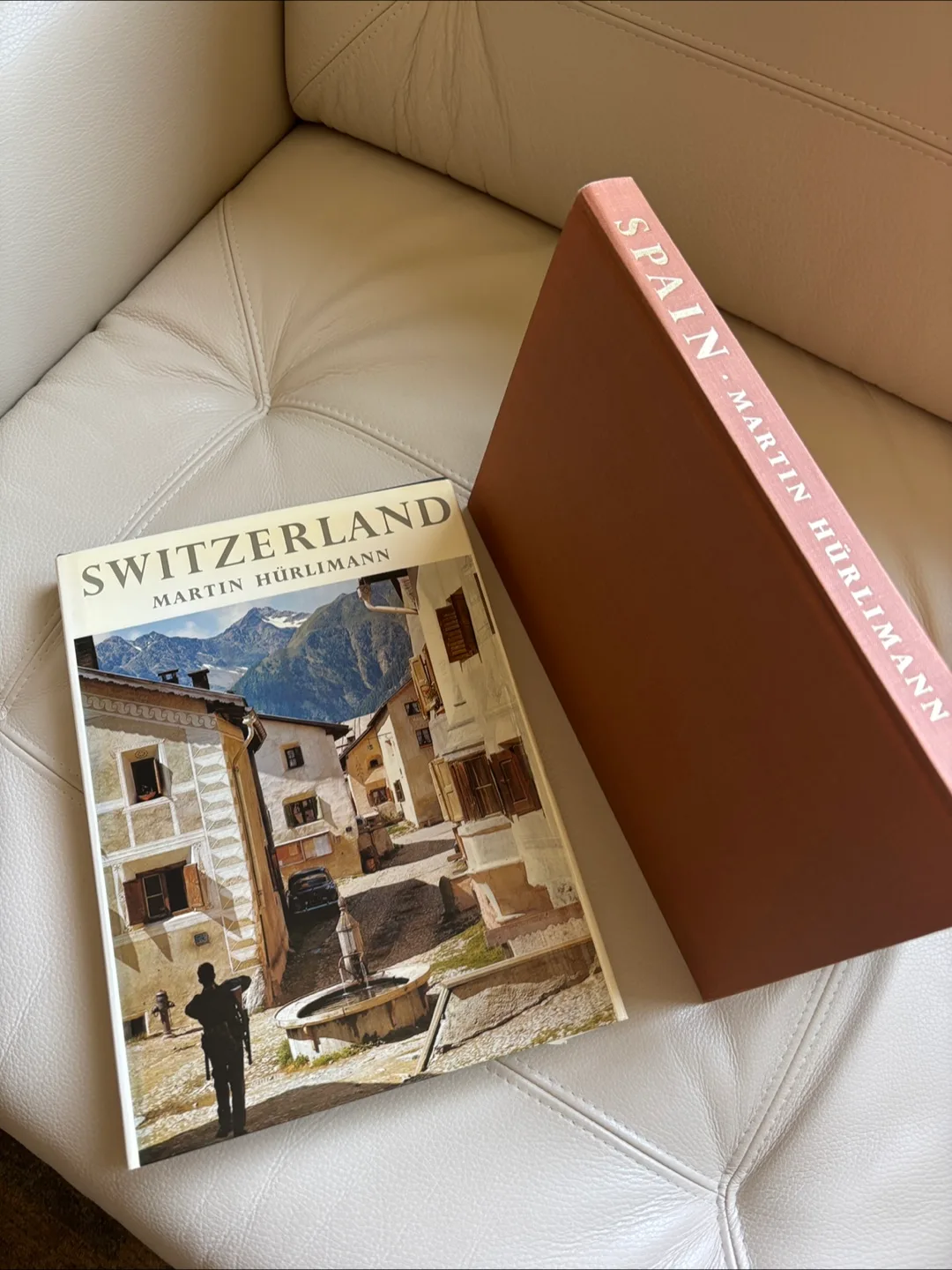 🇨🇦🍁Switzerland & Spain by Martin Hürlimann thumbnail