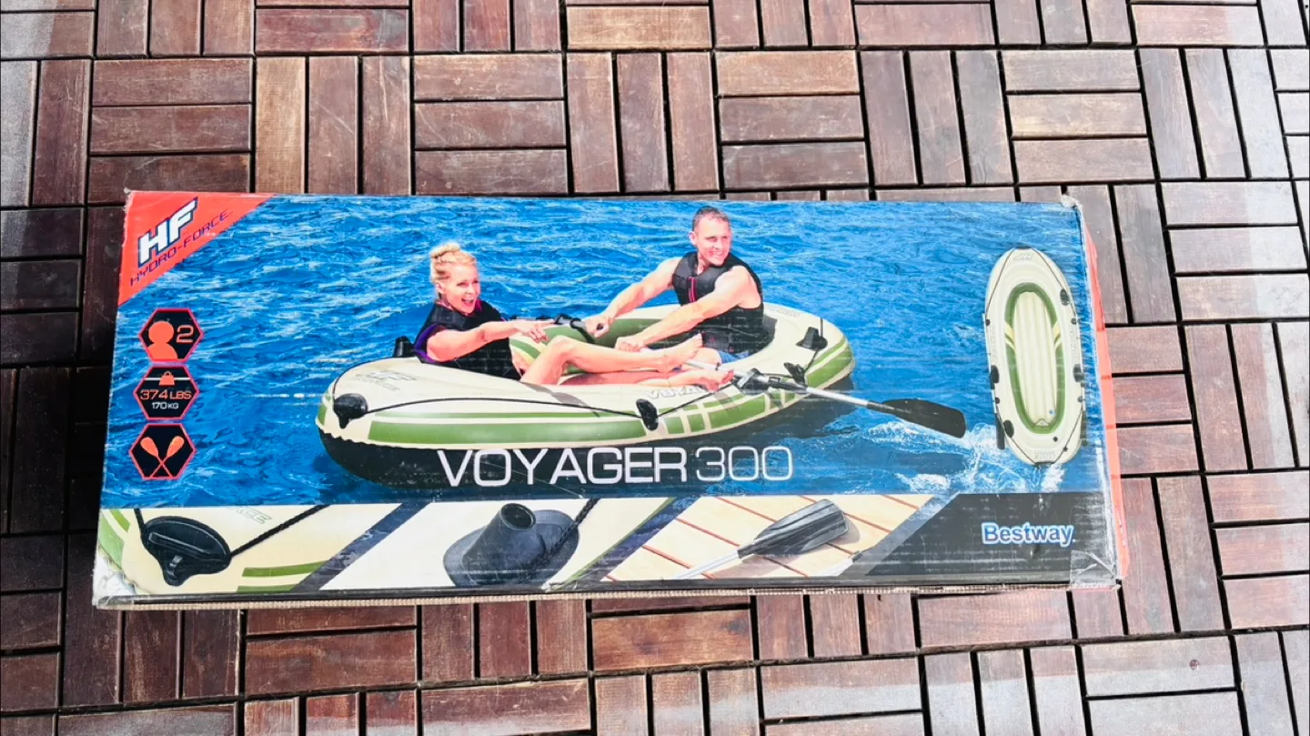 Bestway Hydro-Force Voyager 300 Boat Set thumbnail