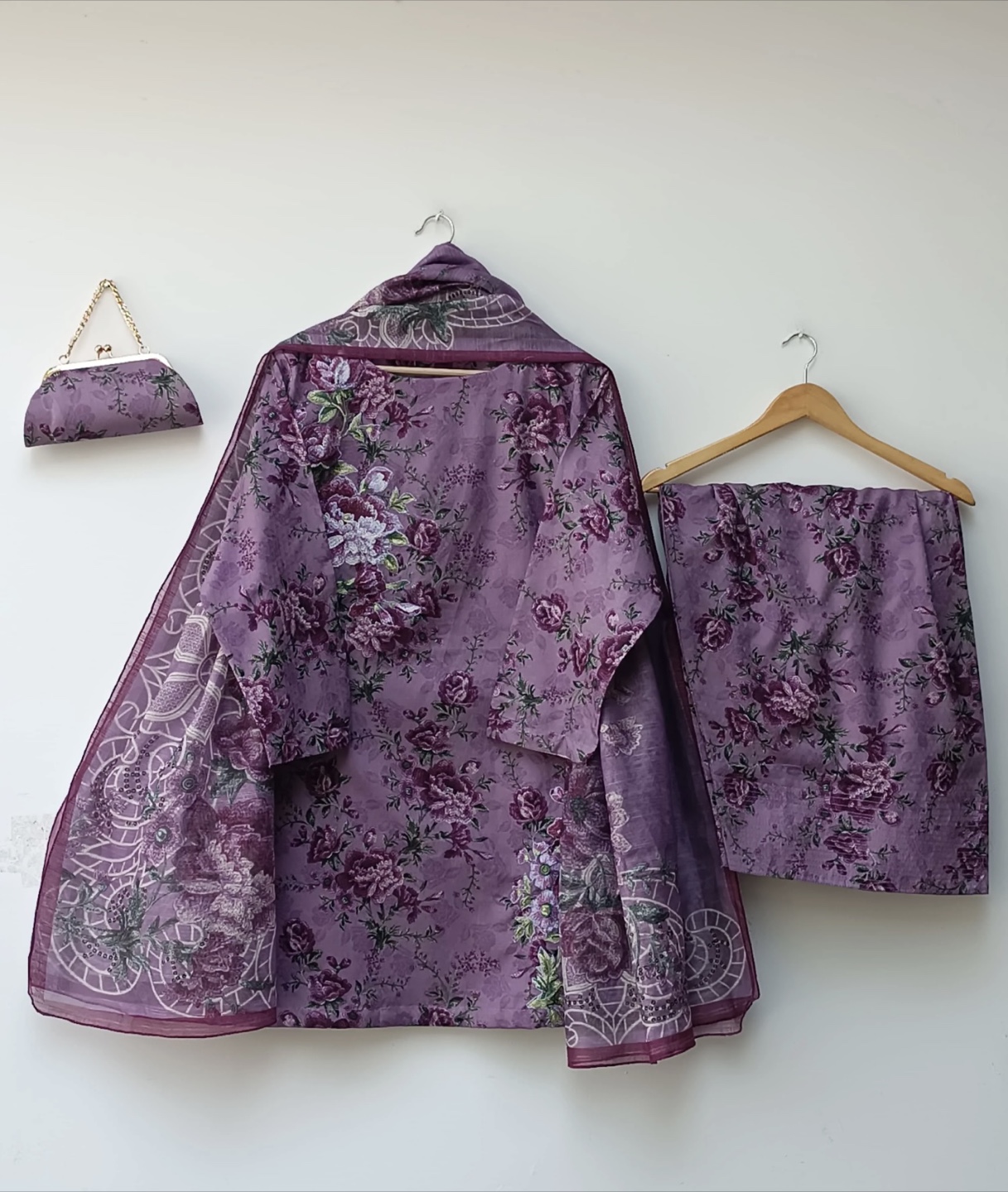 Floral Print Salwar Kameez Suit with Matching Bag