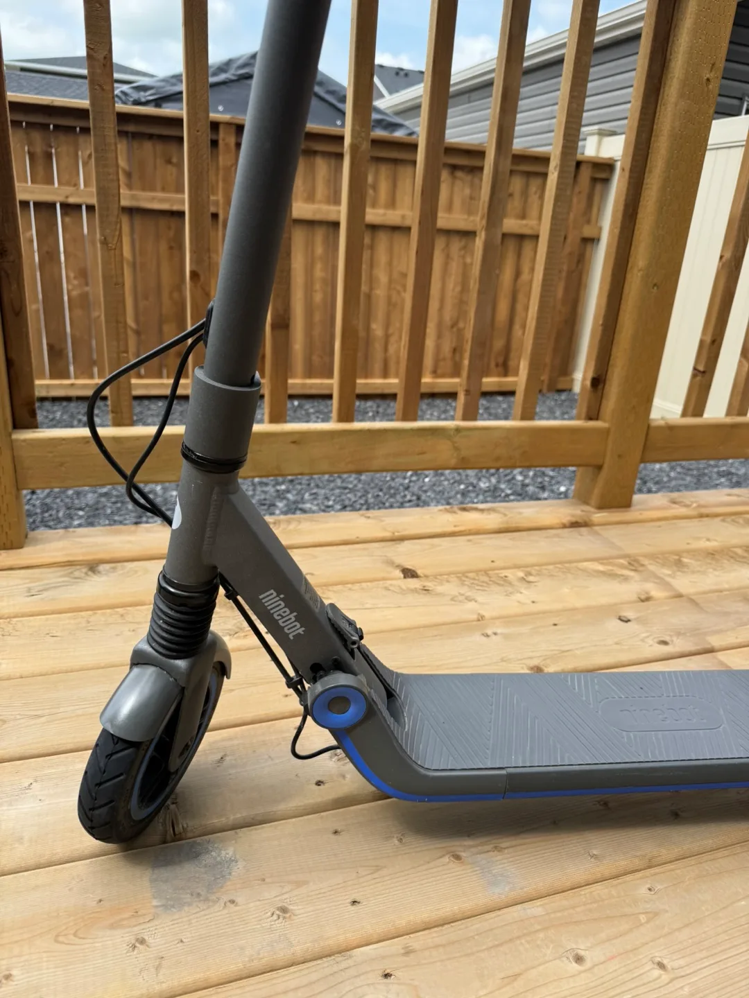 Ninebot Electric Scooter open to trades 200$+ image indicator(3)