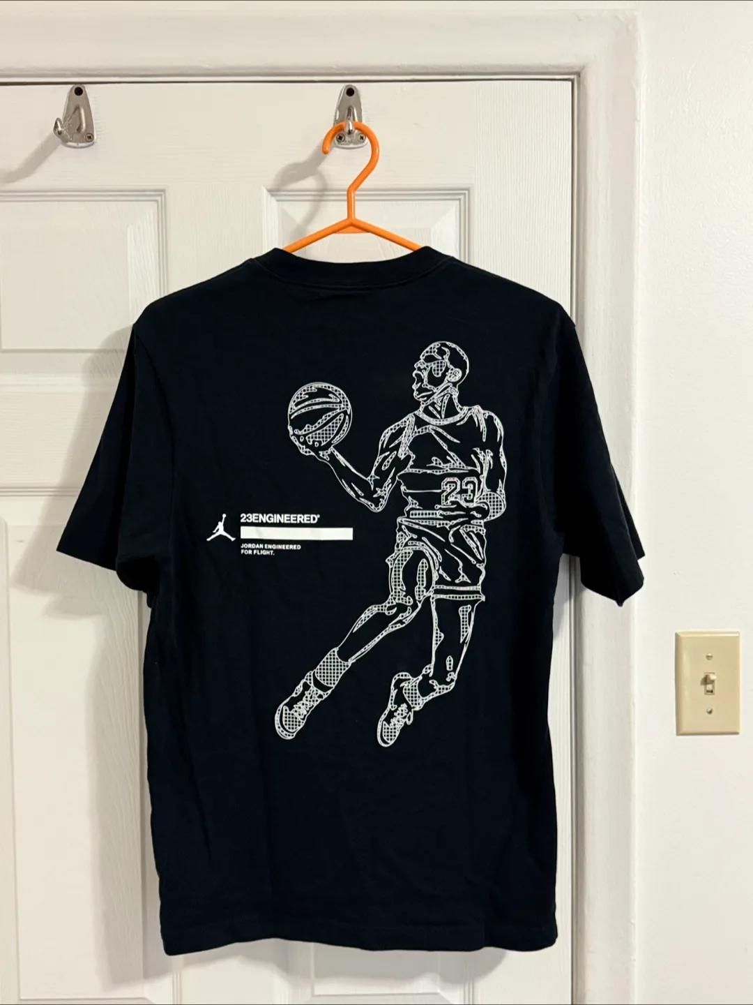 Jordan 23 Engineered Black T Shirt (XS mens) image indicator(5)