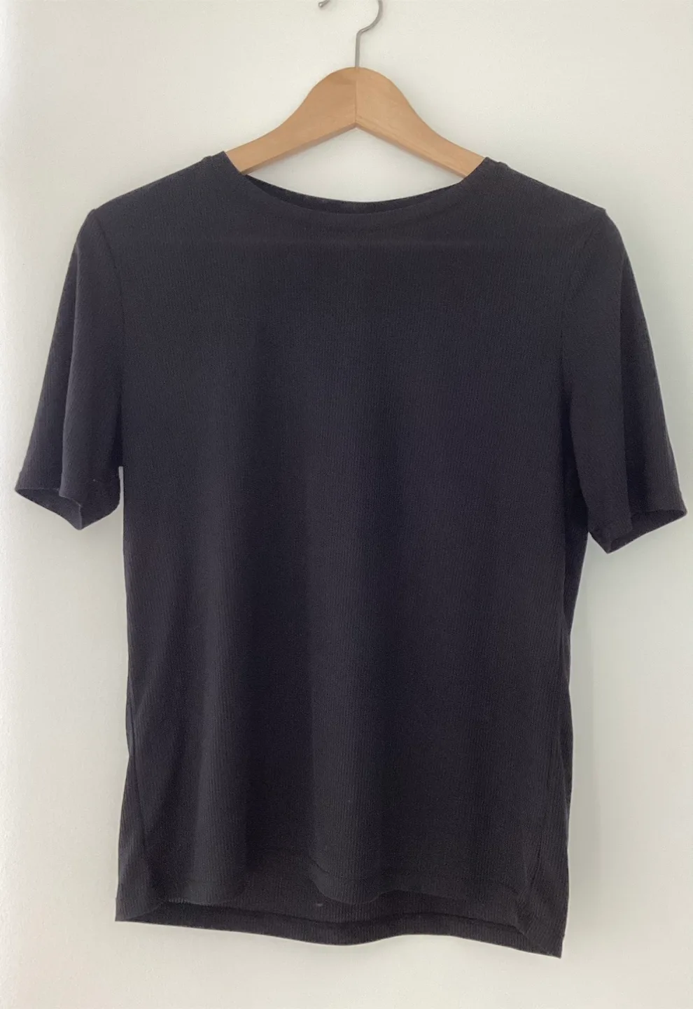 Frank and Oak Black Ribbed T-Shirt - Size L thumbnail