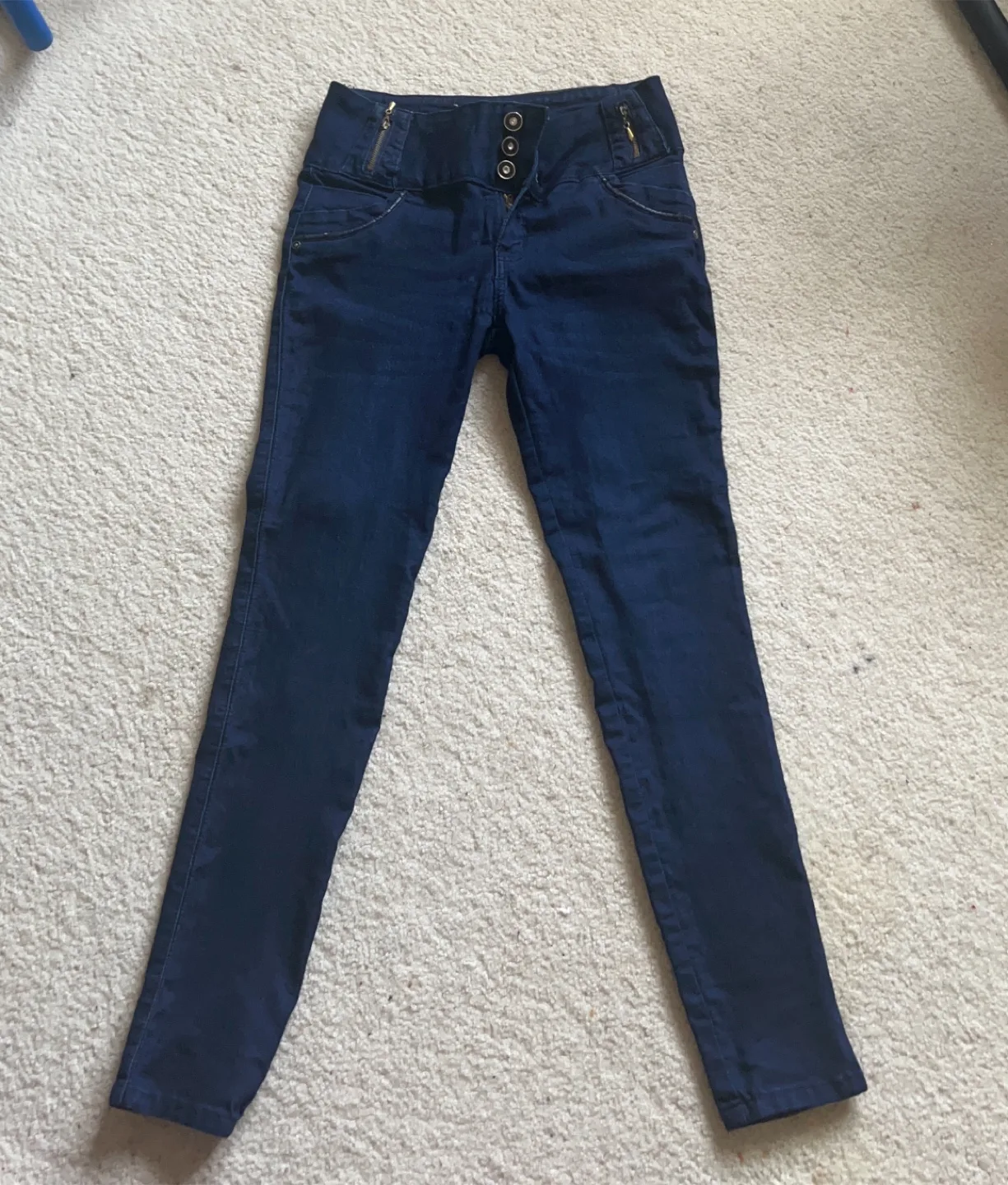 Dark Blue High-Waisted Jeans thumbnail