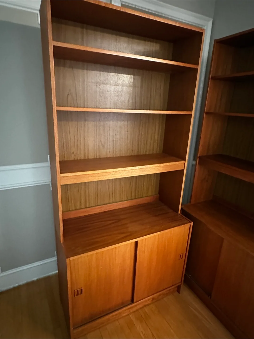 Vintage Teak Wall Unit/Bookcase image indicator(2)