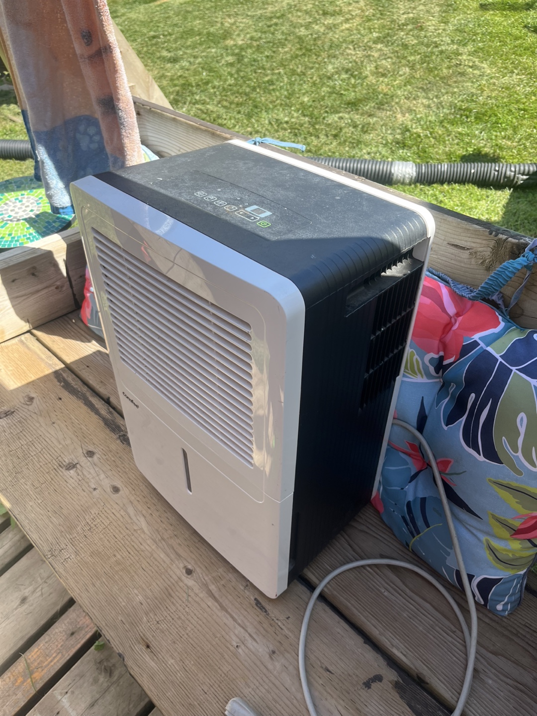 Comfee Dehumidifier - Great Condition! - photo 2