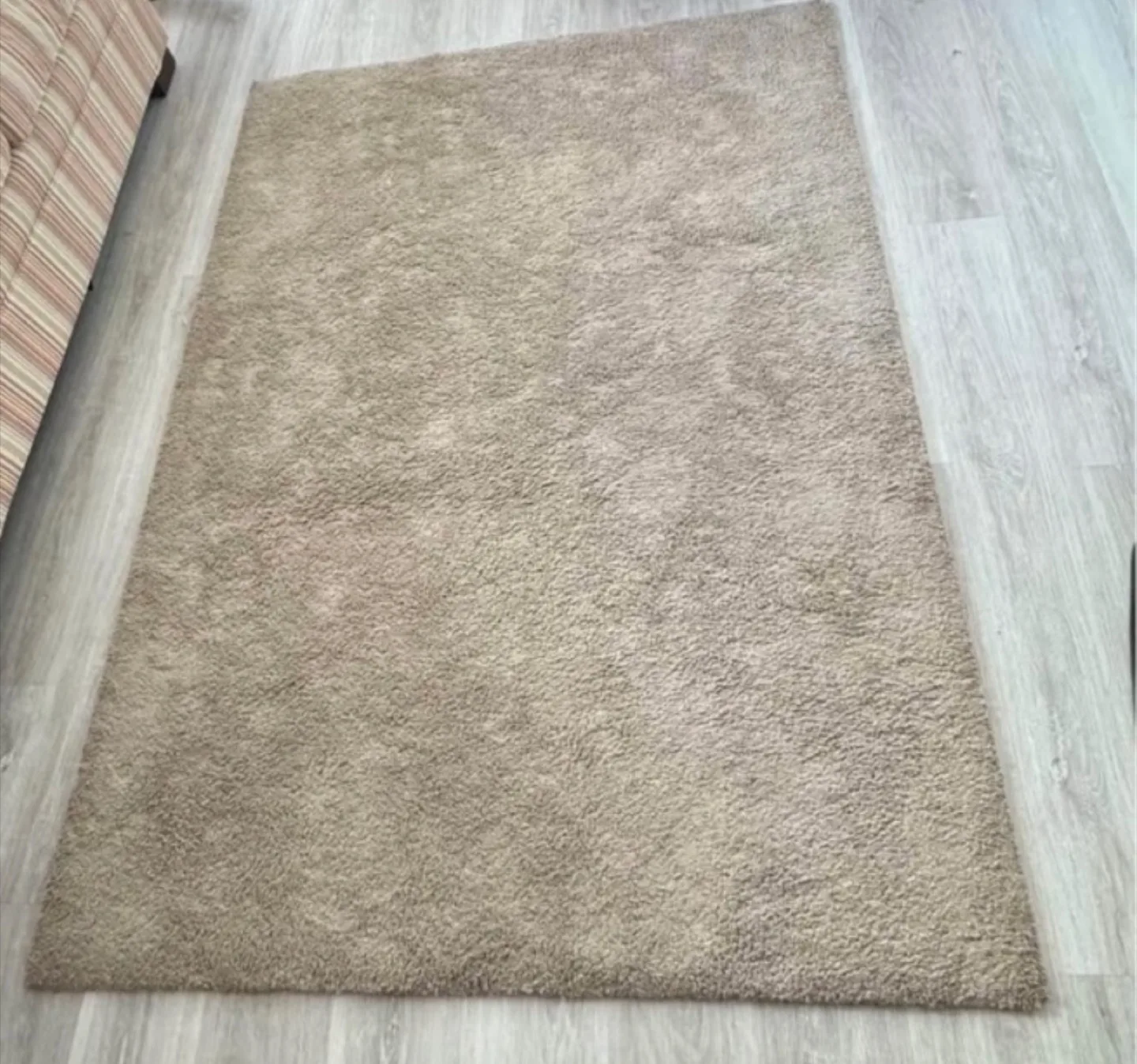 IKEA STOENSE Rug - Low Pile, Medium Gray, 4'4" x 6'5" image indicator(2)