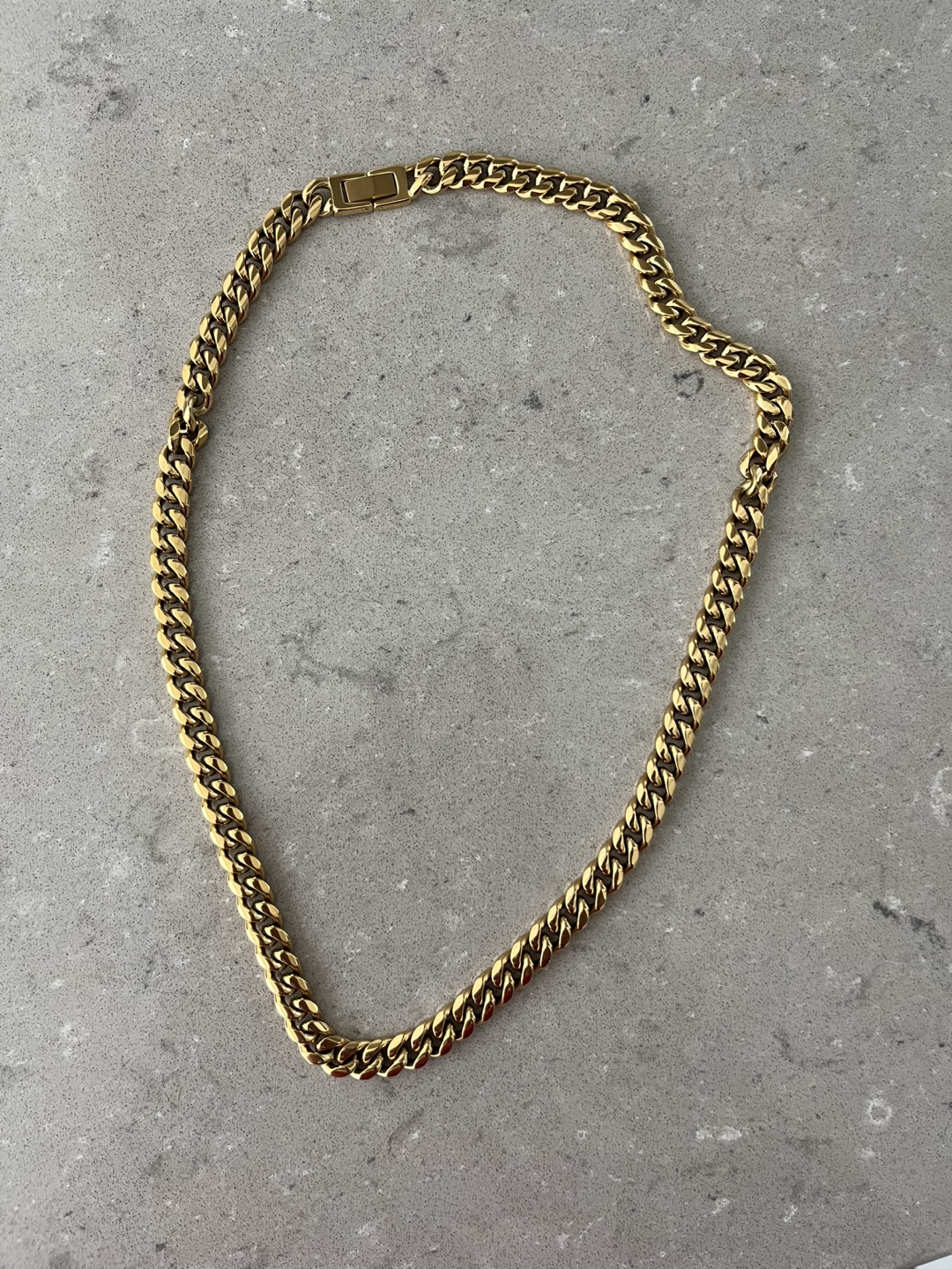 KRKC&CO Cuban Link Chain, 8mm Vintage Gold, 20 Inches