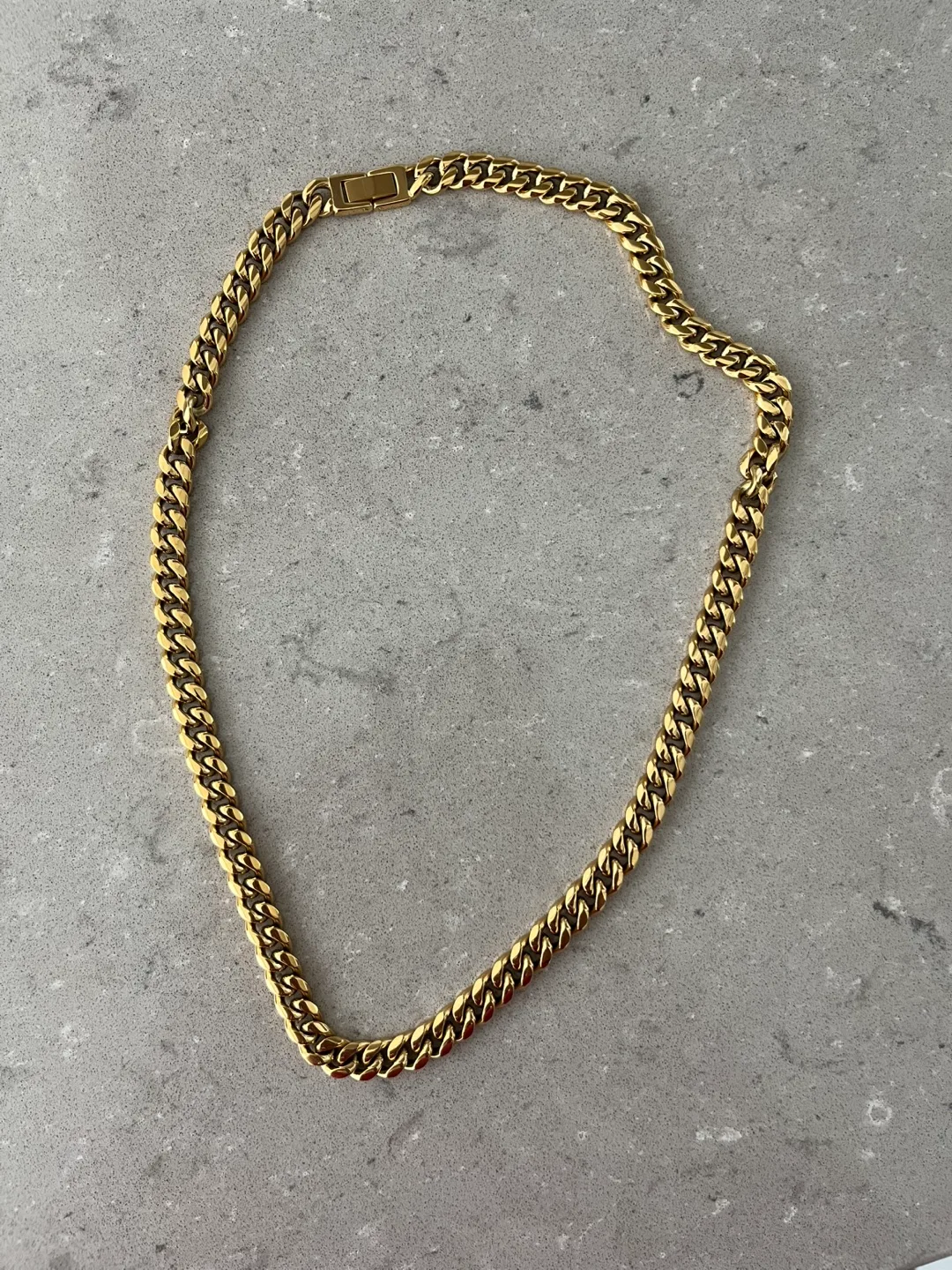KRKC&CO Cuban Link Chain, 8mm Vintage Gold, 20 Inches thumbnail