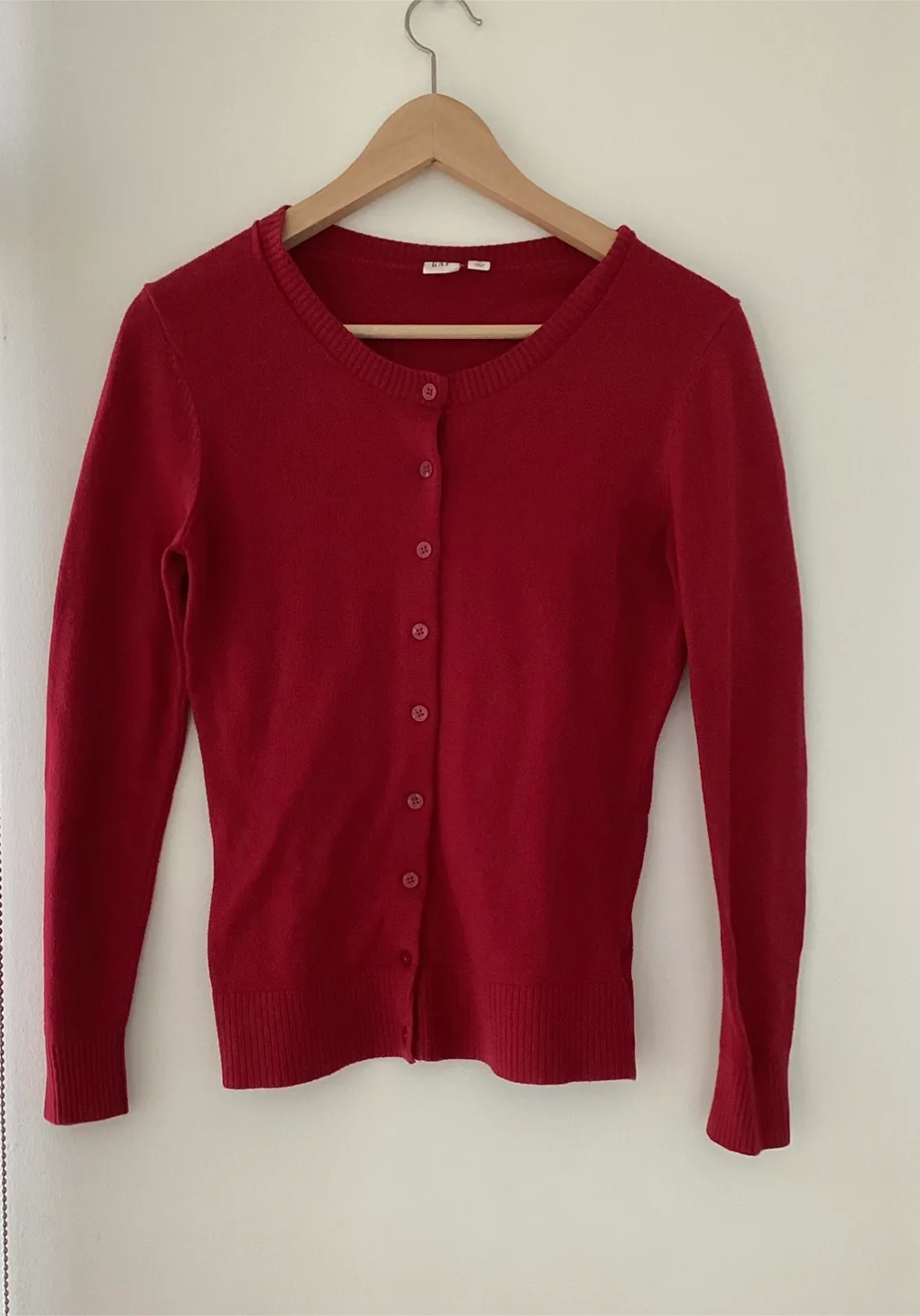 GAP Red Cardigan - Size SP thumbnail