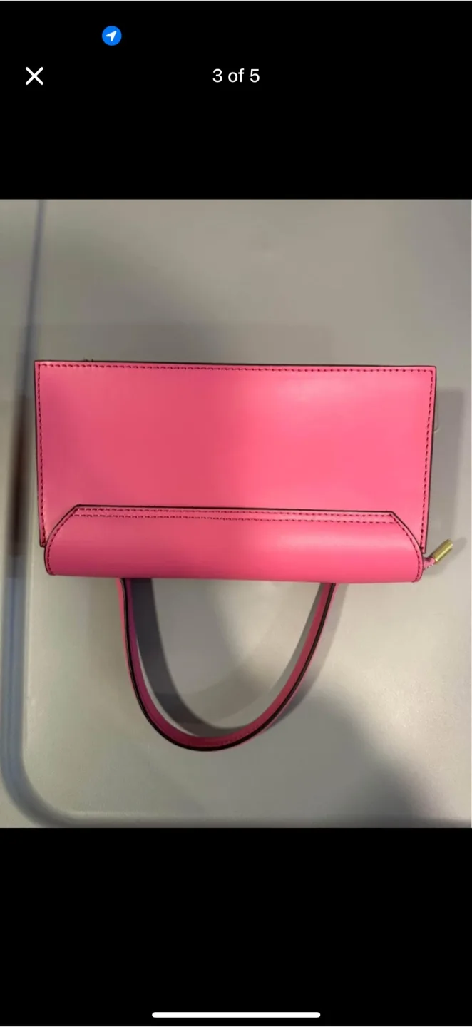 Luana Ferracuti purse image indicator(3)