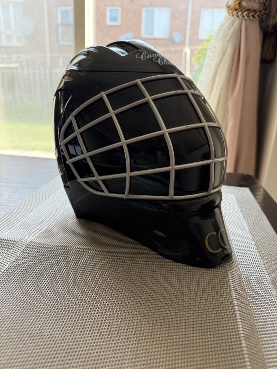 Canadian Club Hockey Helmet Shaped icebox - photo 4