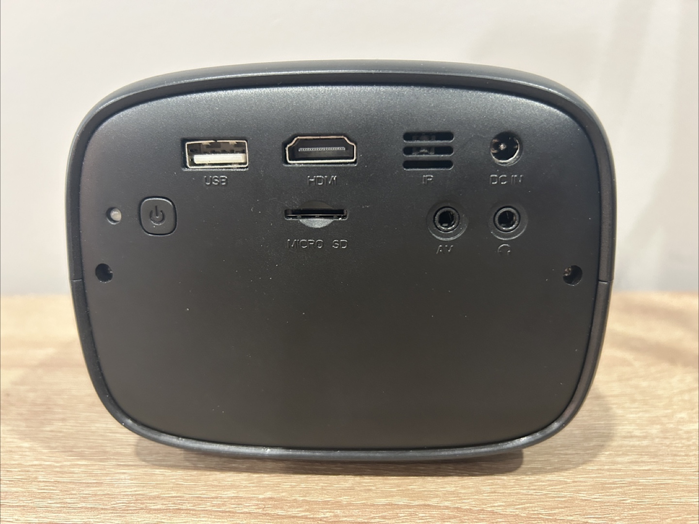 RCA Mini Portable Home Theater Projector - photo 4