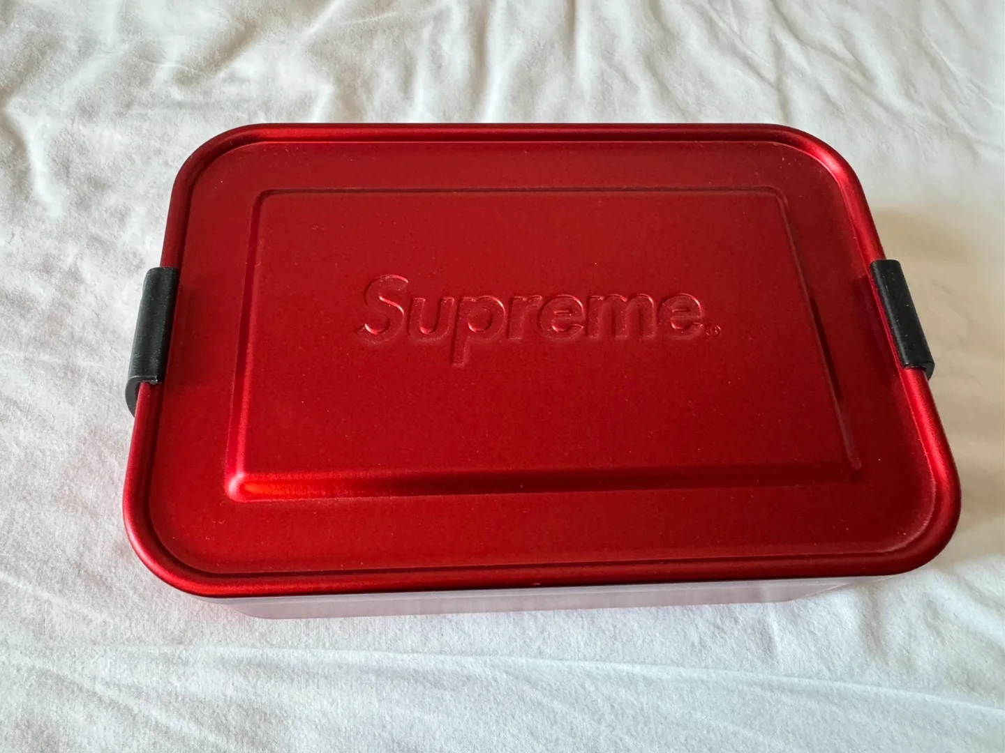 Supreme Box thumbnail
