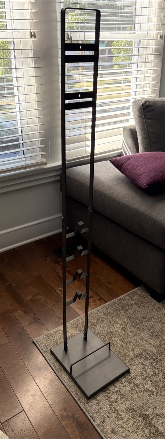 Dyson Cordless Vacuum Stand - Metal Storage Stand - photo 2