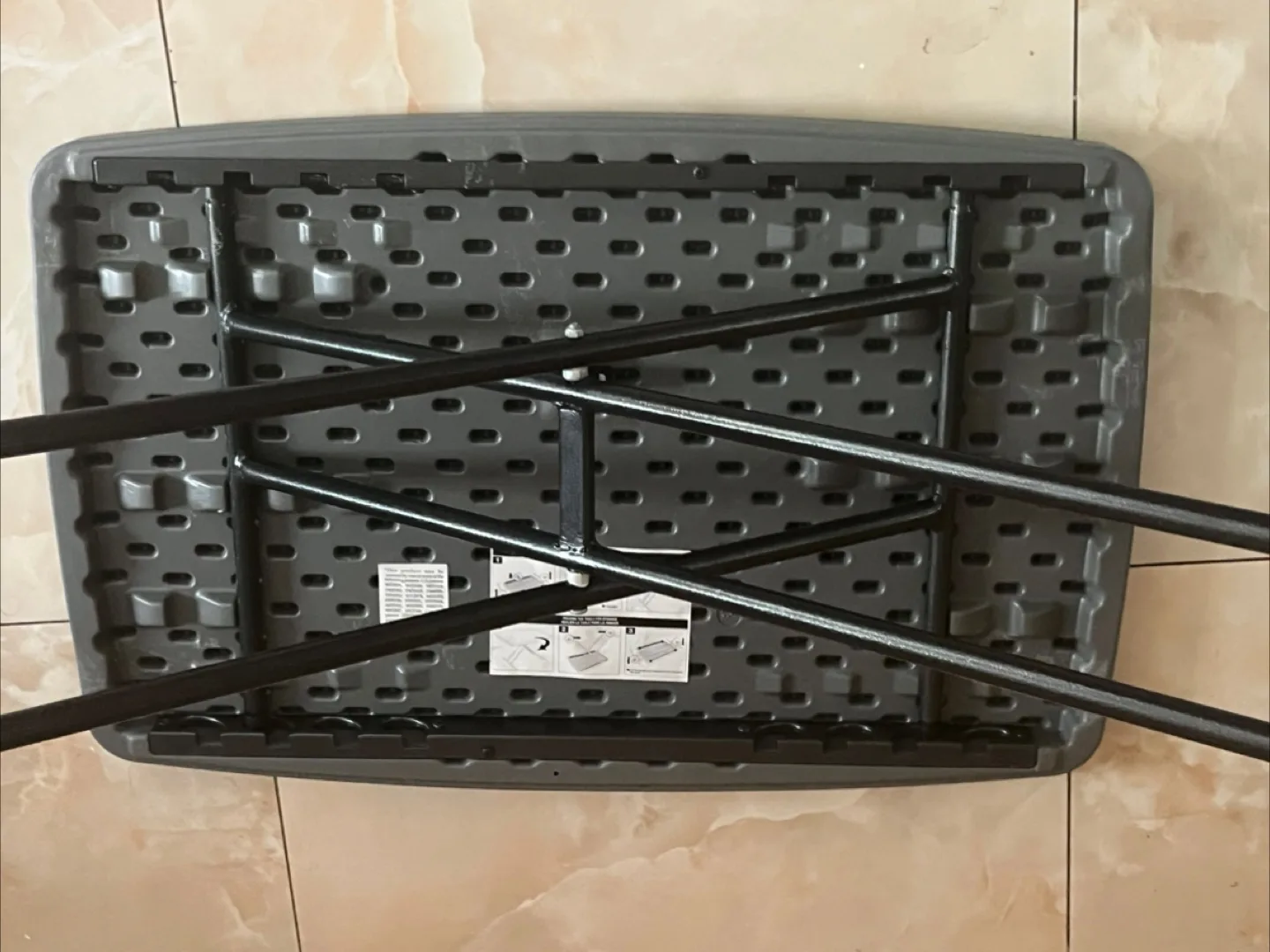 Folding Personal Table - Great Condition! image indicator(2)