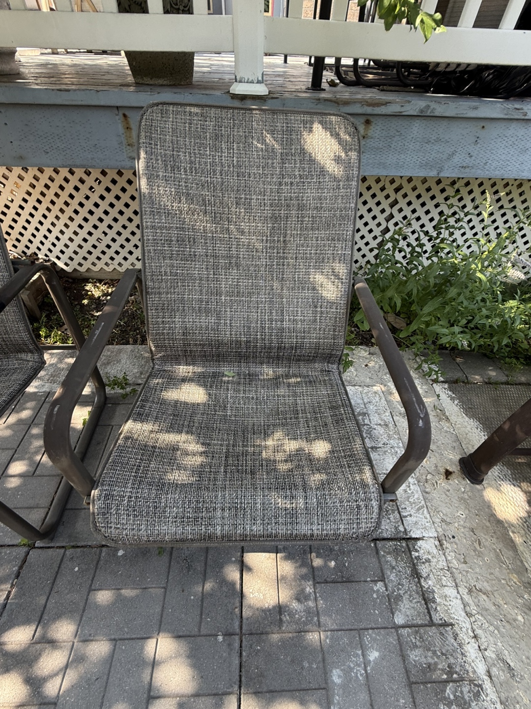Set of Four Outdoor Patio Chairs🇨🇦 - photo 4