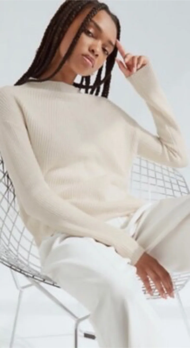 Aritzia Babaton Chalmers Sweater - Size M thumbnail