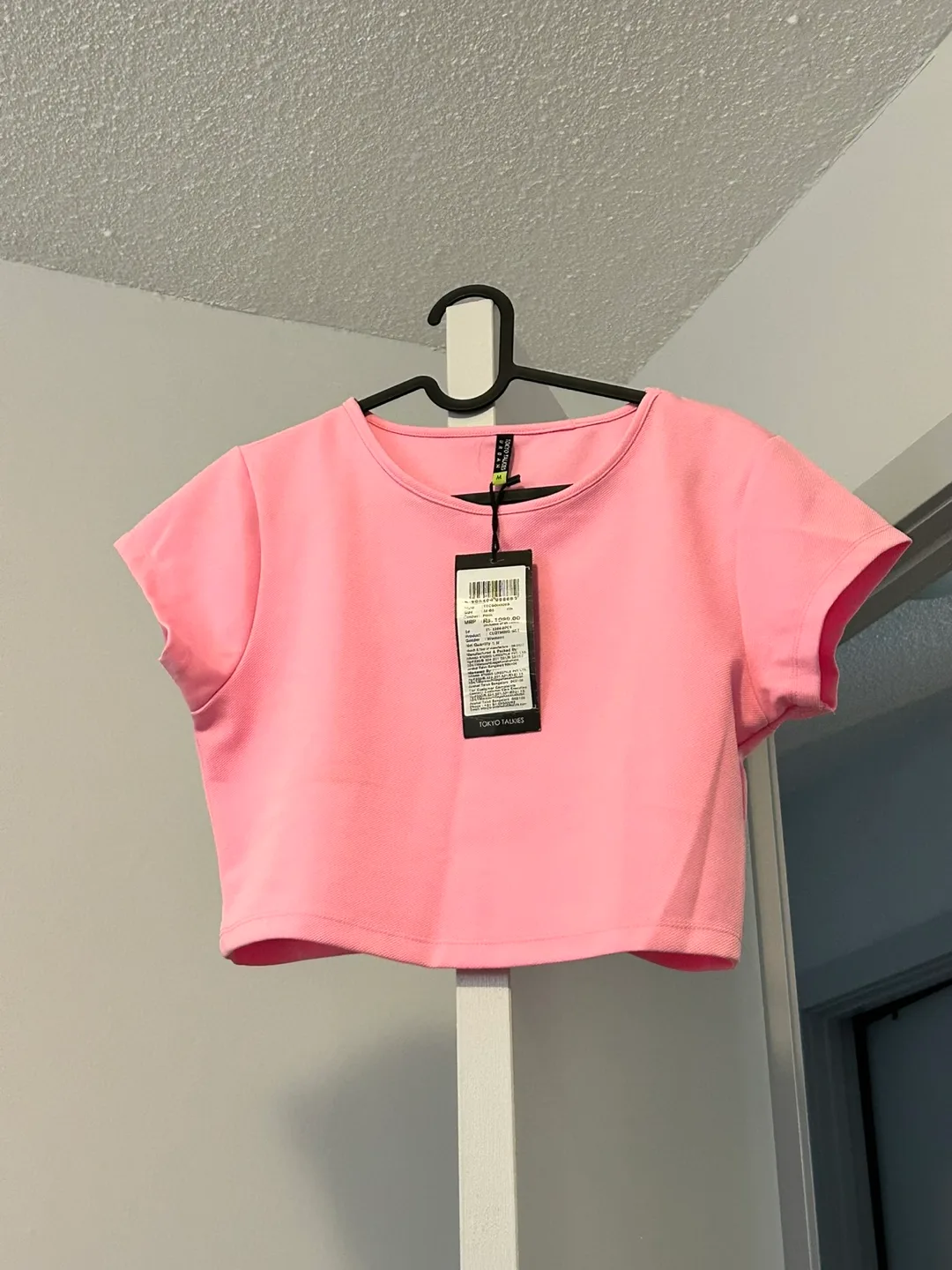 Pink Crop Top & Pants Set thumbnail