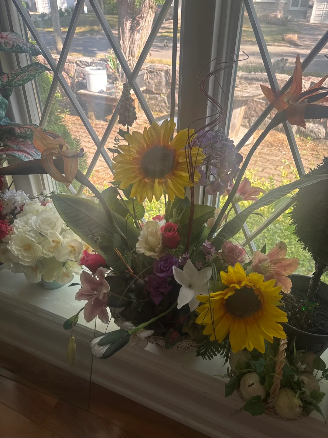 Floral Arrangement thumbnail
