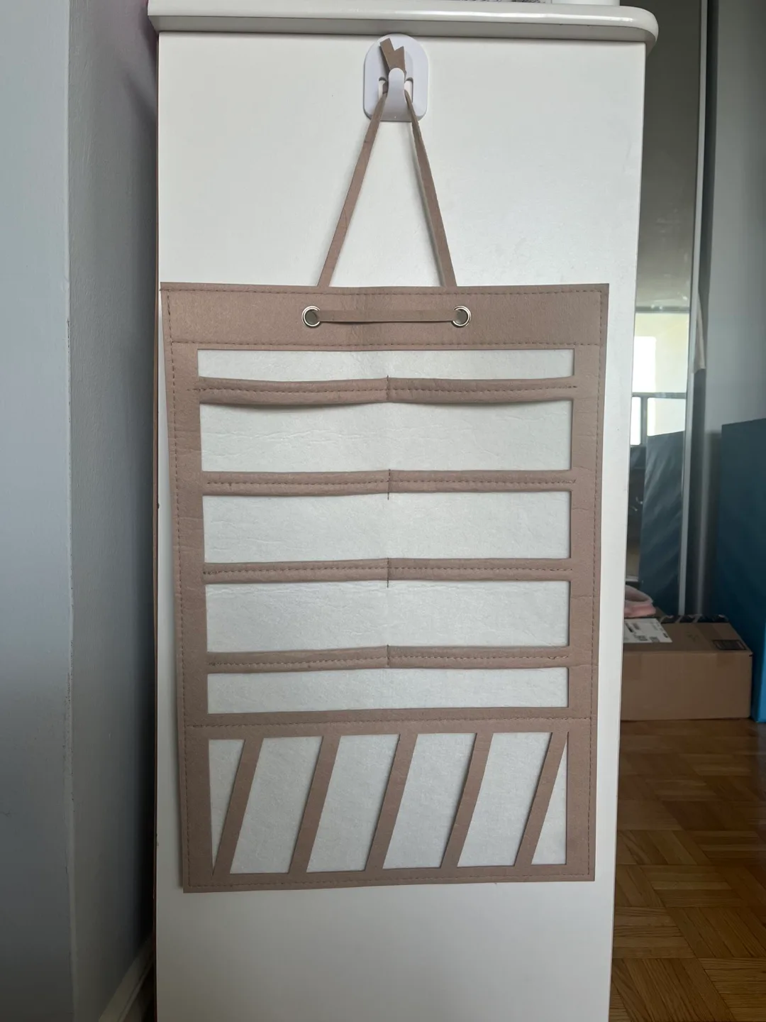 Hanging Hair Accessory Organizer thumbnail
