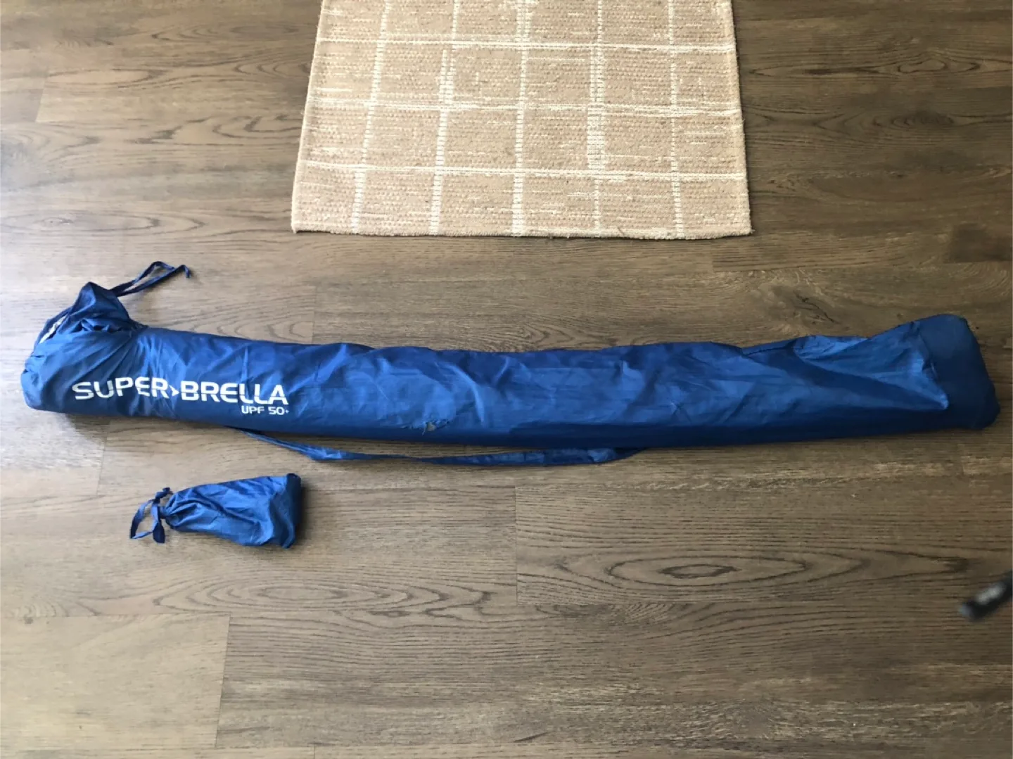 Super-Brella Portable Sun and Weather Shelter image indicator(2)