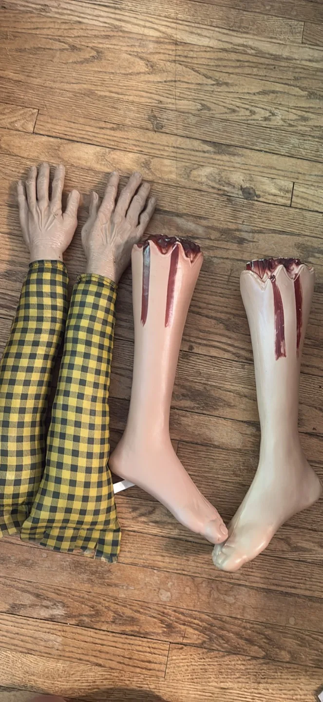Halloween decor thumbnail