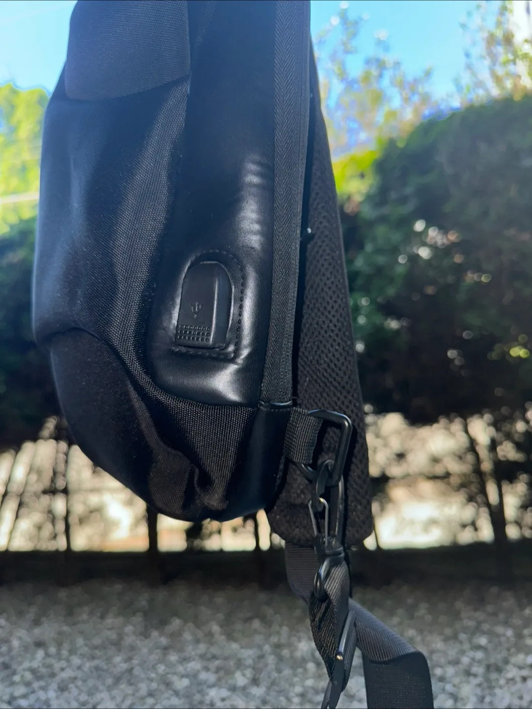 Black Mens Cross Body Bag/Travel Backpack image indicator(2)