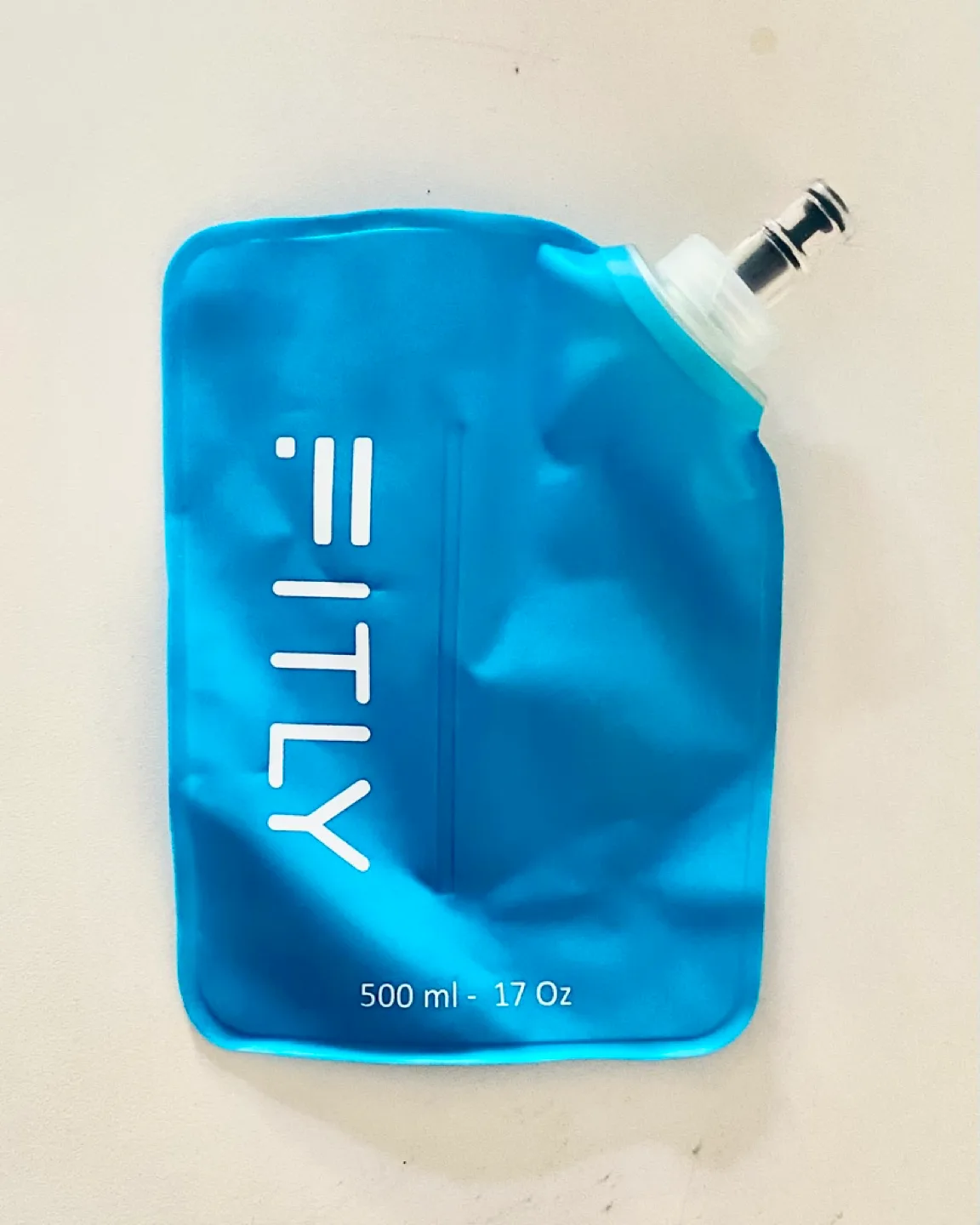 FITLY Hydration Pack with 500ml Flask image indicator(3)