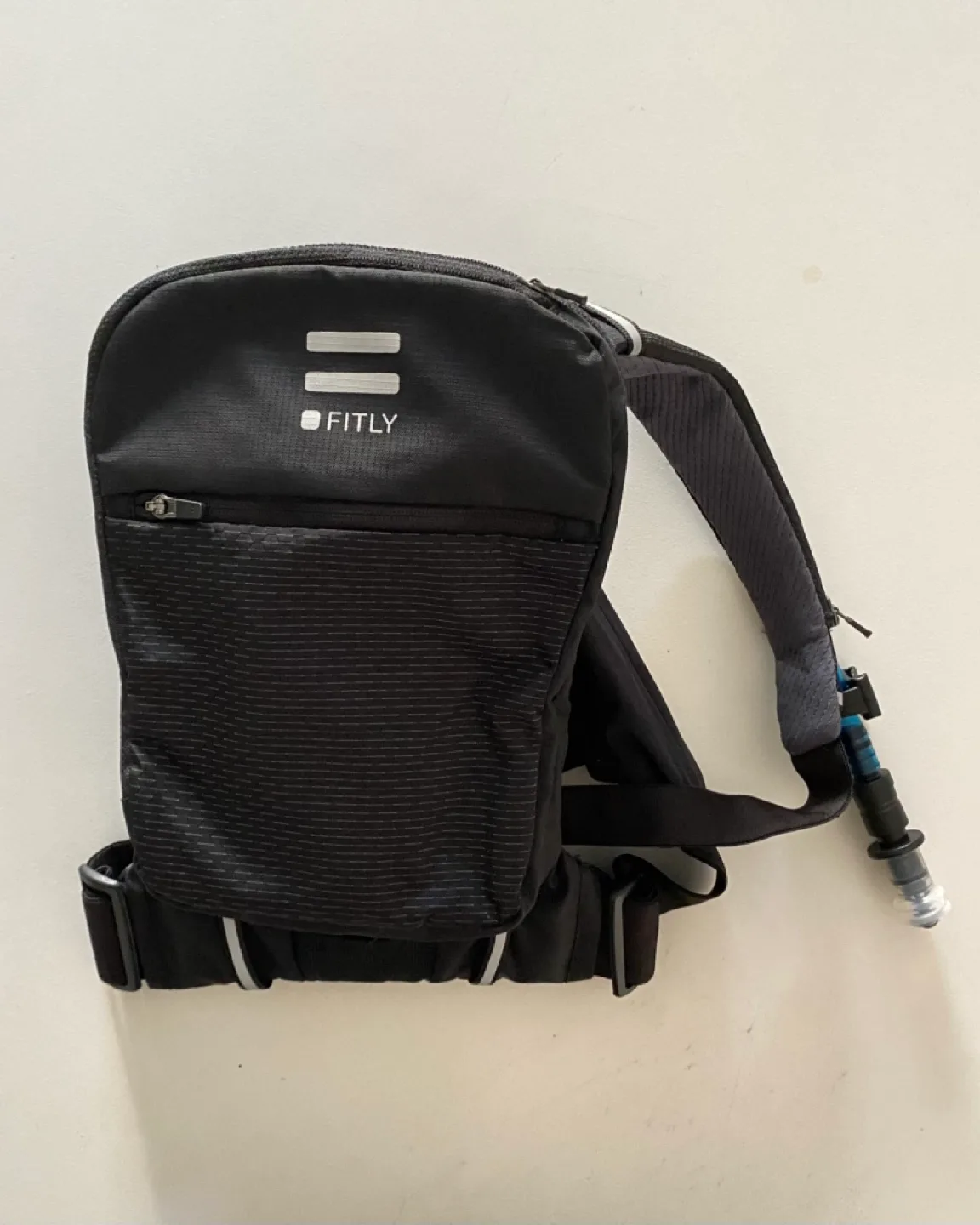 FITLY Hydration Pack with 500ml Flask thumbnail