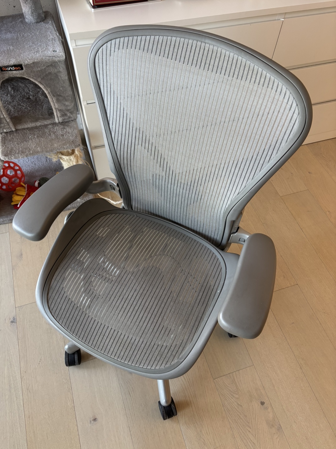 Herman miller aeron - photo 2
