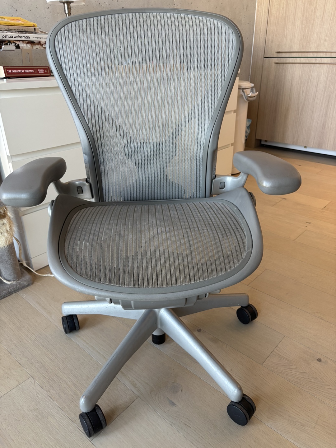 Herman miller aeron